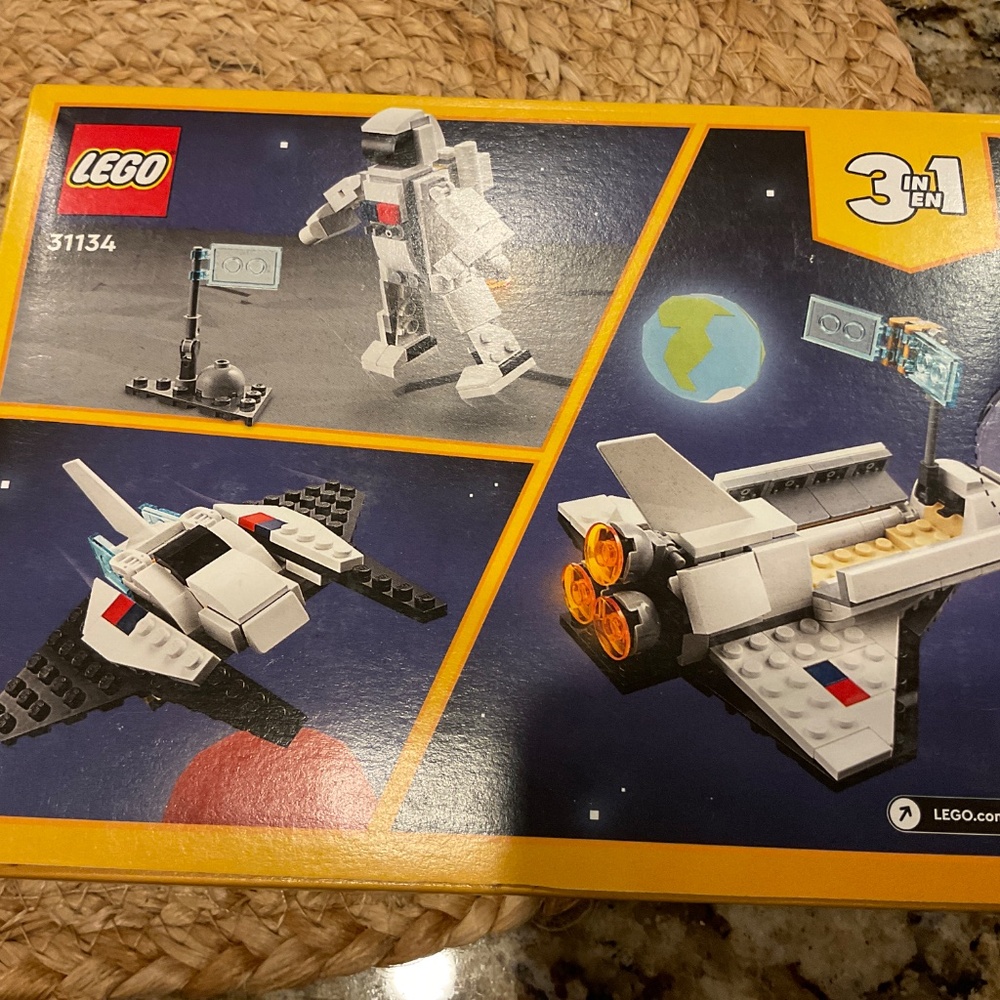 NWOT LEGO 3 in 1 Creator Space Shuttle - Picture 2 of 2